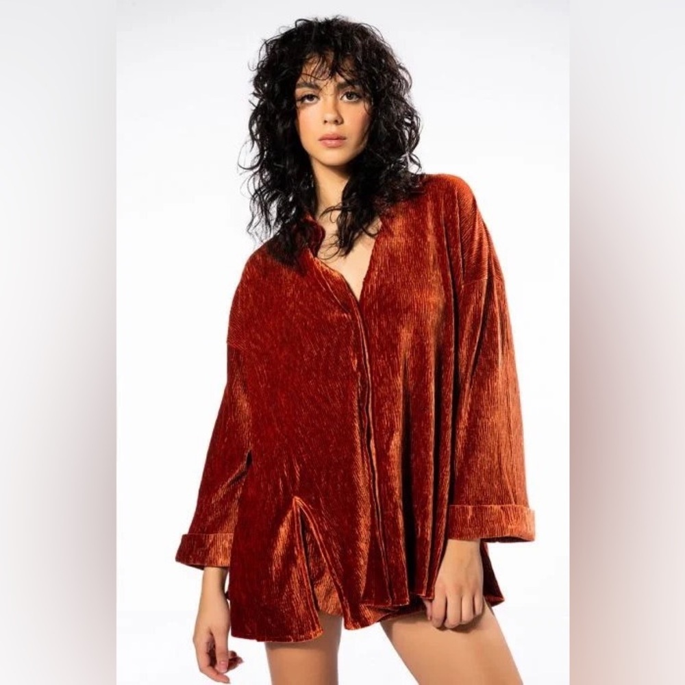 Akira Sweet Talk Button Up NWT